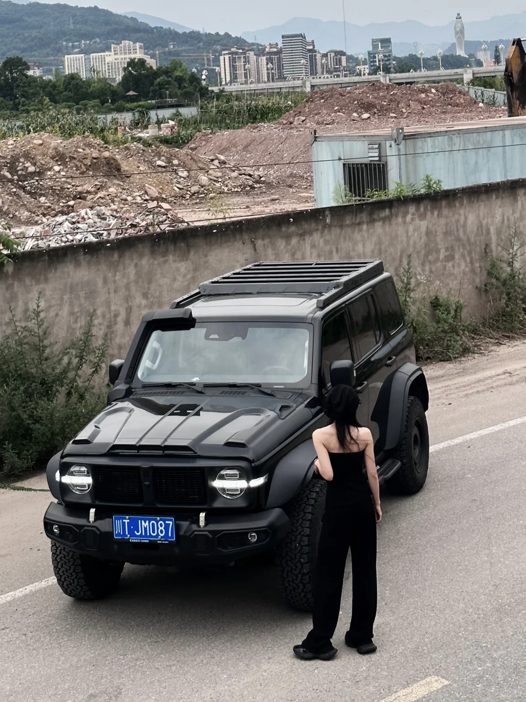 听说开坦克的女生真的超酷