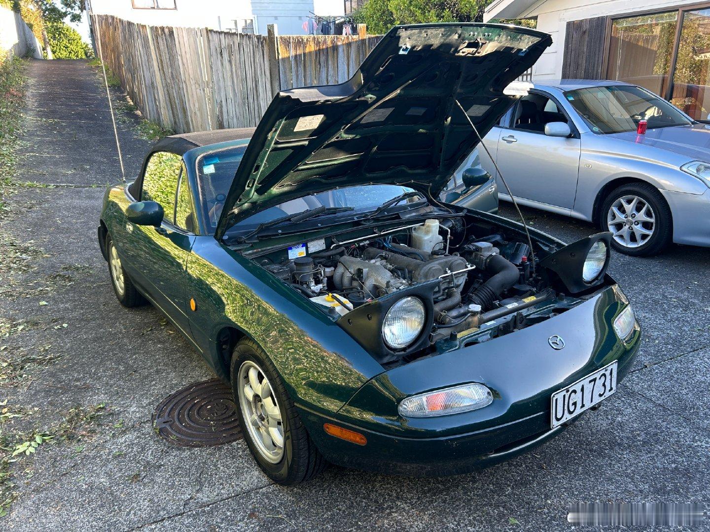 彪子这车太好了.jpg仅一块半喷漆的 MX-5 NA6 V-Spec三十多年车龄