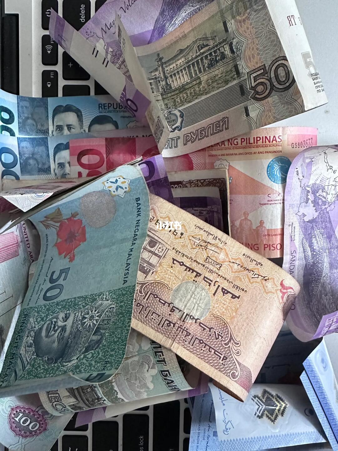 印尼落地签可以付迪拉姆吗？