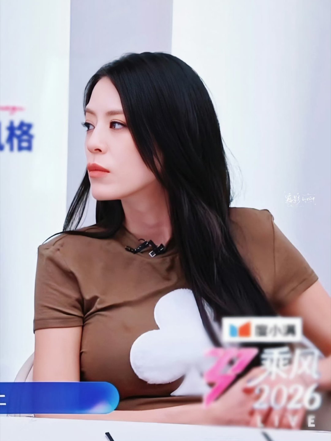  江语晨wink 时隔多年还是那个奶茶甜妹，轻轻一眨眼，青春回忆全回来了 