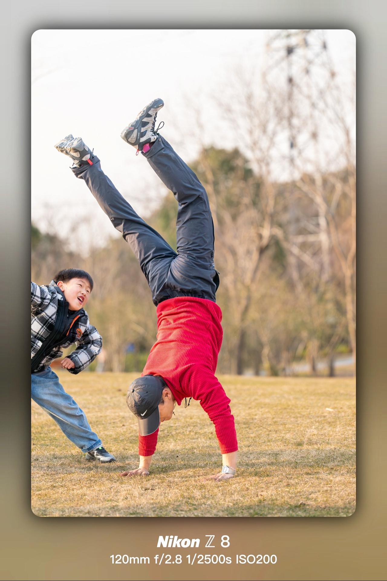 在男孩心里，自己爸爸一定是个盖世英雄吧？每一个瞬间都值得被记录 我用摄影看世界 