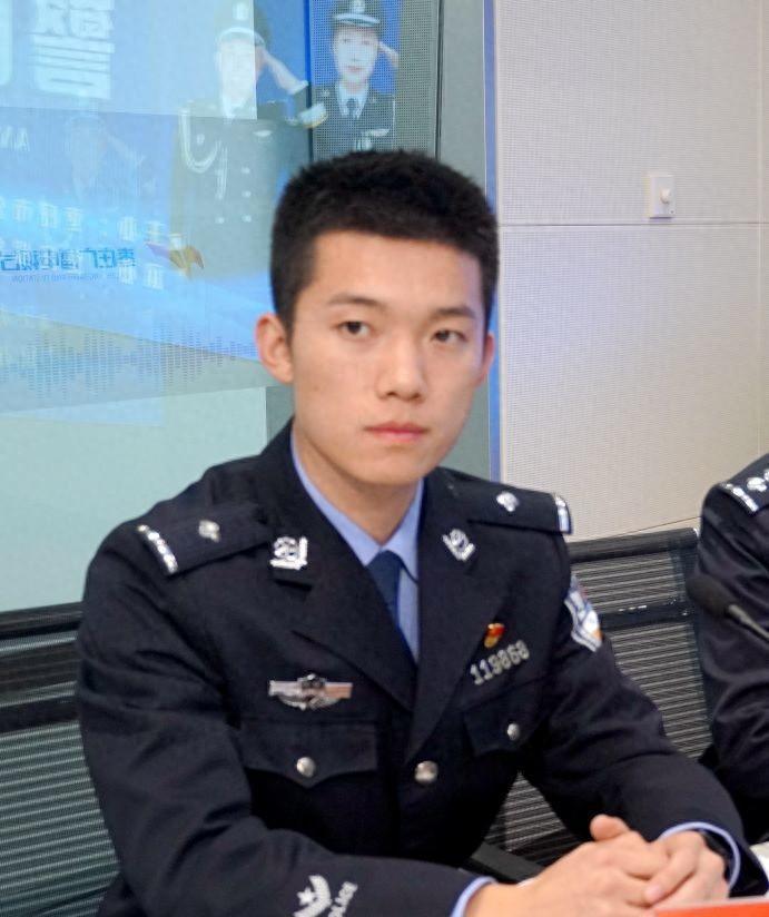王琛（？-2026年5月11日），山东枣庄人，毕业于中国刑事警察学院，生前系山东