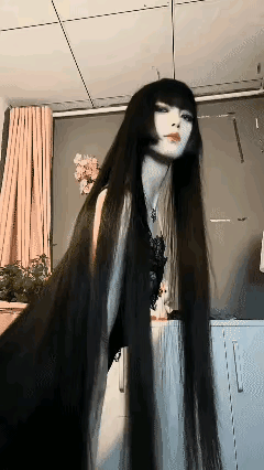 蛇精？[大笑][大笑][大笑]