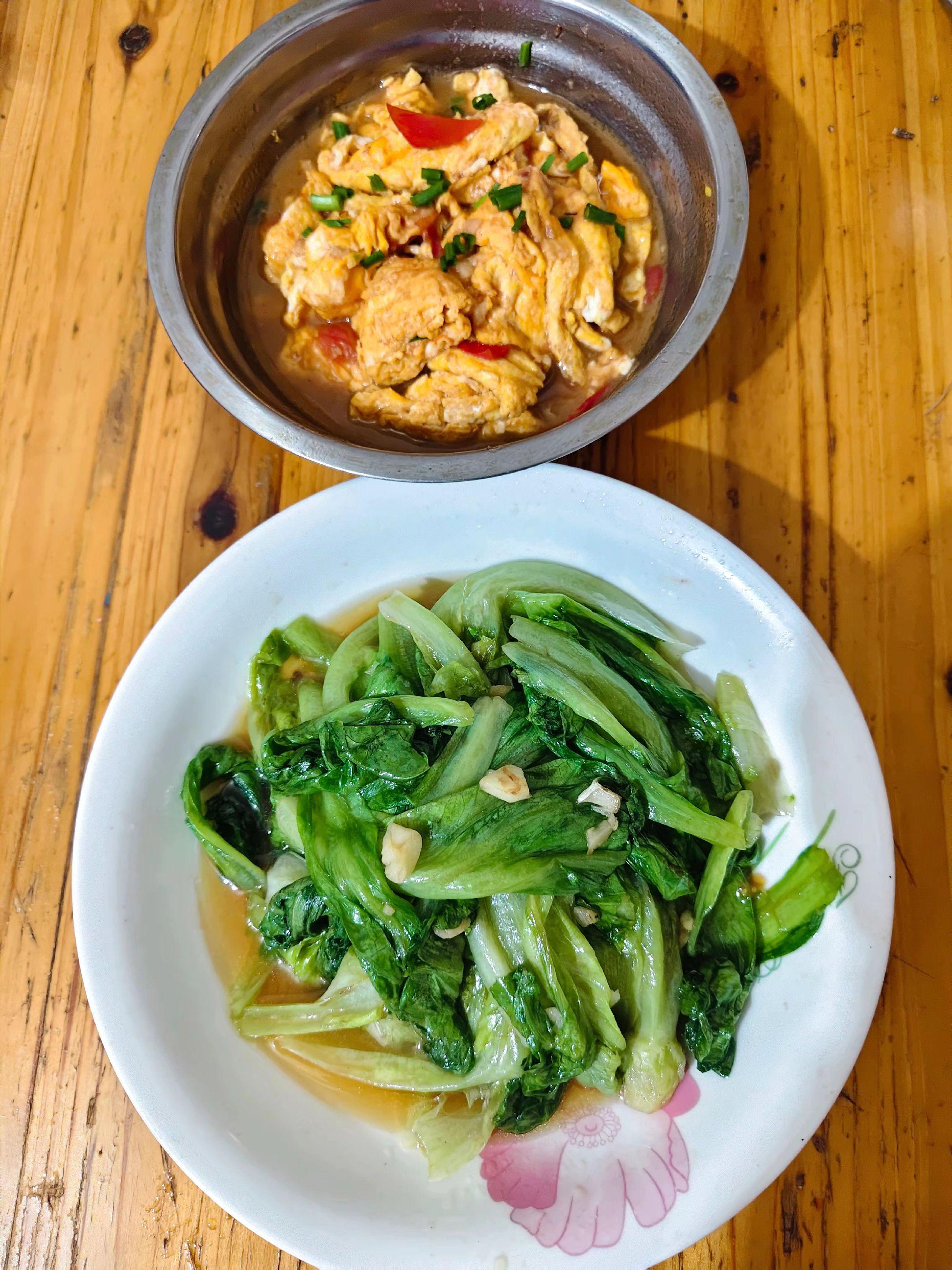 感觉煮一碗饭有点浪费电了，有没有合租的，你出伙食水电费，我出房租，有人愿意吗？