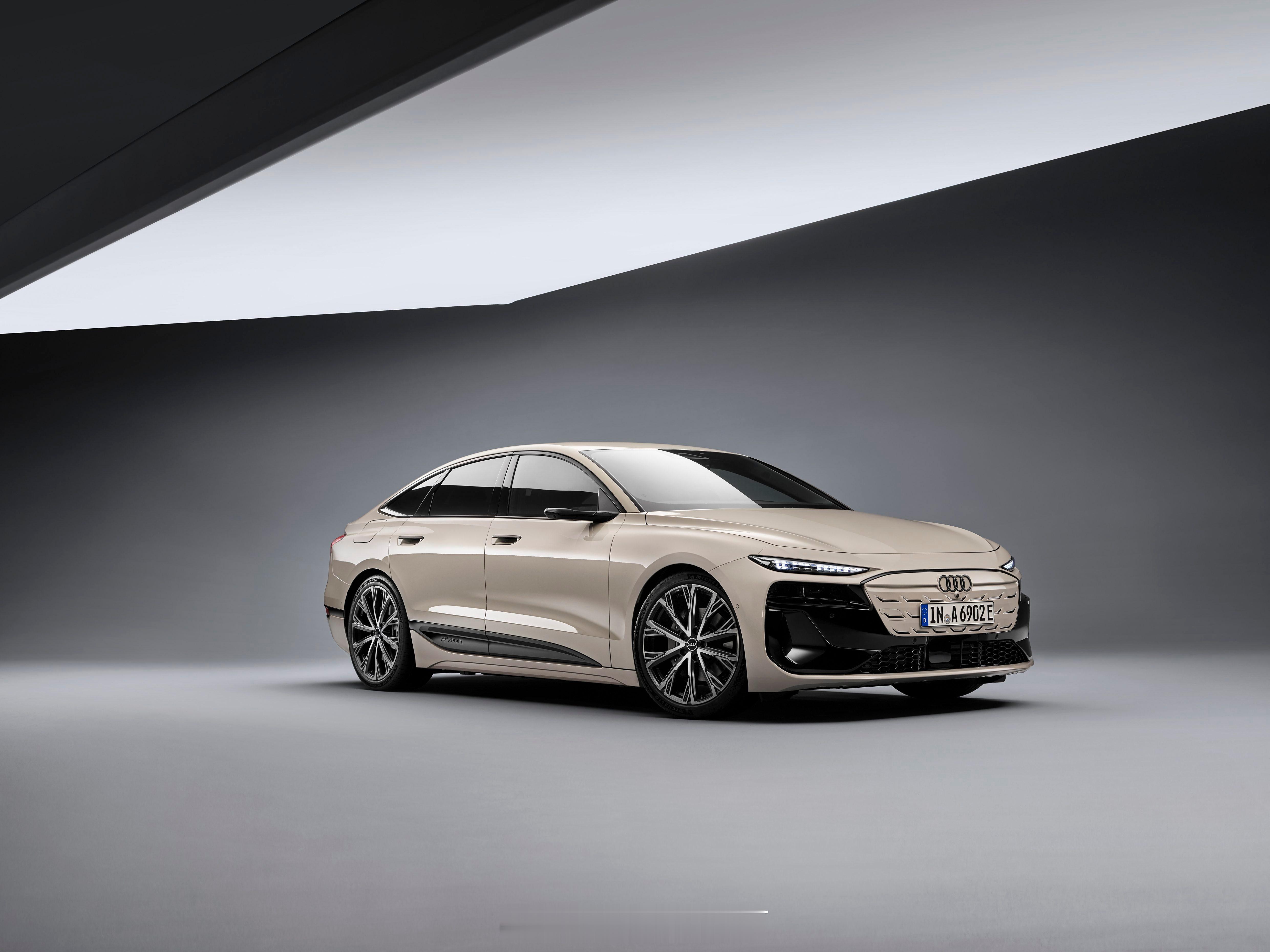 全新奥迪A6 e-tron的这个设计，不知道大家是个什么观感？外观部分，国产加长