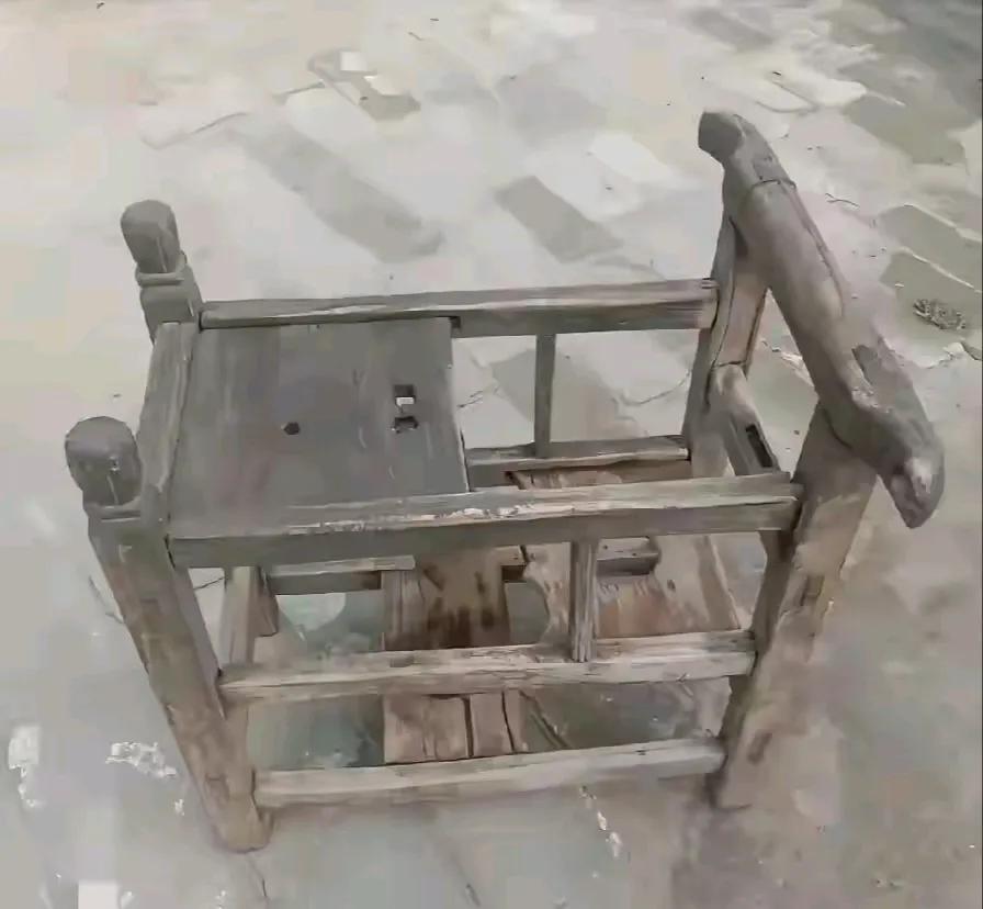 四十年前老物件，图9是难以启齿的女性用品，全用过的都已经老了

下面这些照片都是