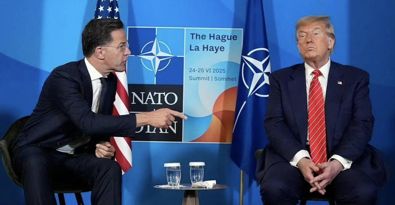 外号：特朗普称他正在“认真考虑”让美国退出北约，友谊小船说翻就翻！

特朗普对北