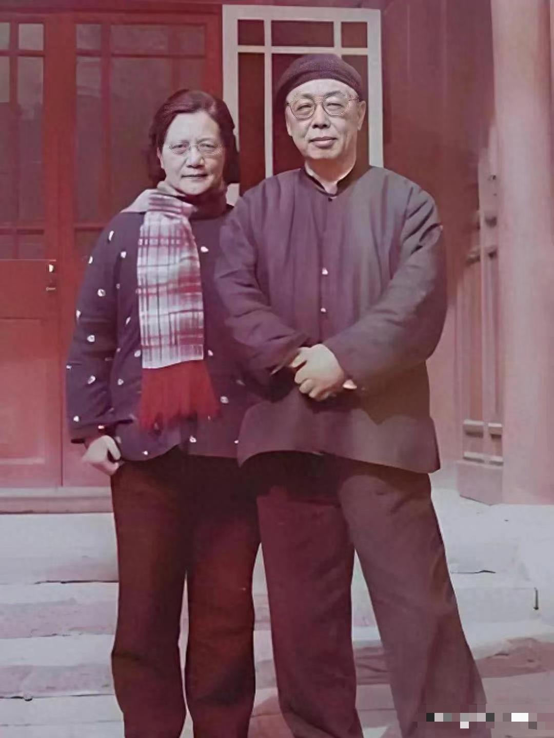 1968年，被永久开除党籍的国歌词作者田汉，在狱中结束了70载的生命，过了7年，