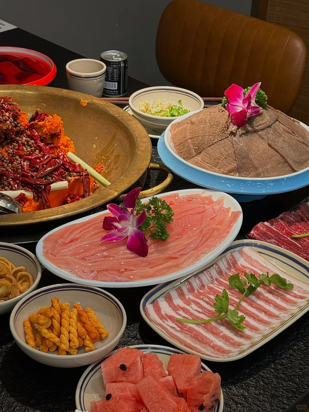 自贡！只愿意带穷鬼朋友去的一家火锅店🍲