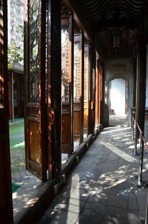 知者不惑，仁者不忧，勇者不惧。  网页链接—— 孔子 