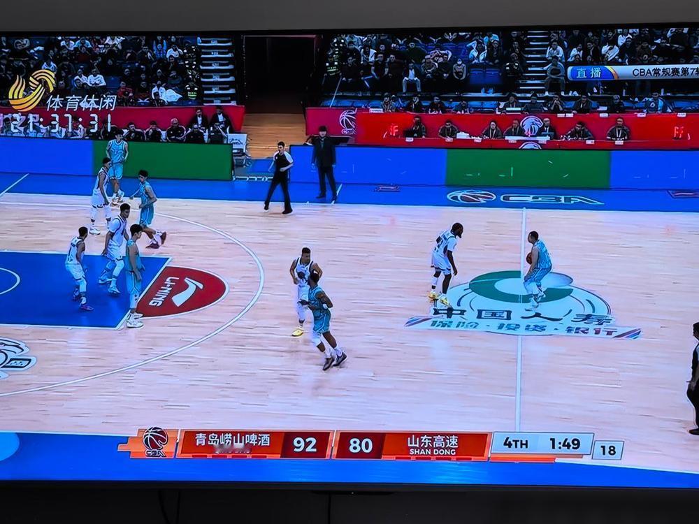 山东87:93输青岛，结果预料之中，复盘比赛，发现山东上半场打的不错，山东队输球