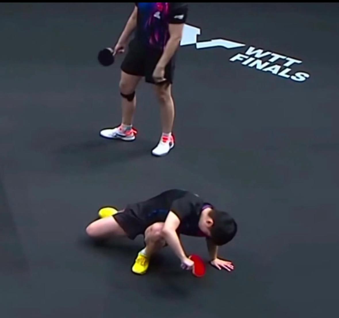 莎头组合第一次被港队打出1:11—港队主场作战决心大啊！
孙颖莎/王楚钦第一次混