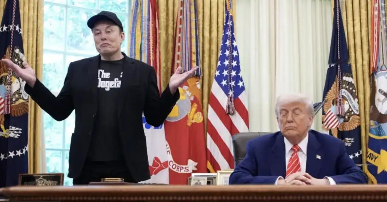 在这个椭圆形办公室里，
一个站着，
一个坐着，
就注定站着的人，
无法与坐着的人