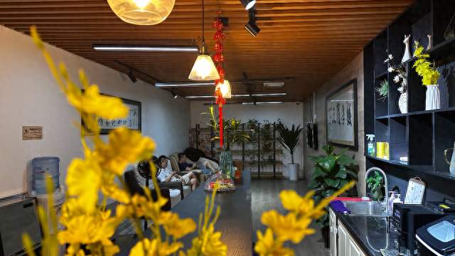 2026优选西安奔驰EQE刹车油多久换？这份深度解析给你答案