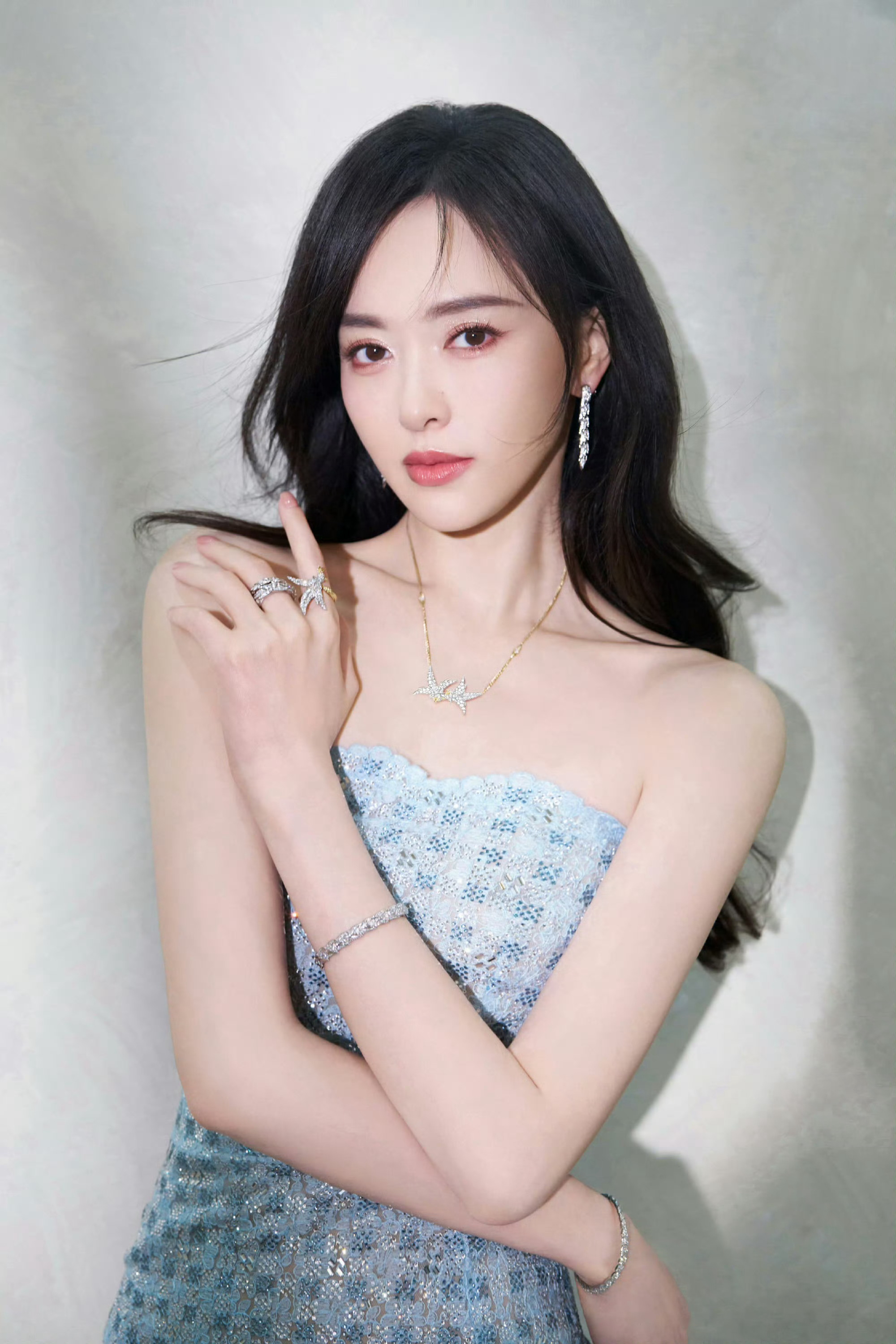 唐嫣Tiffany活动造型，能不能给我糖来的新鲜感造型 