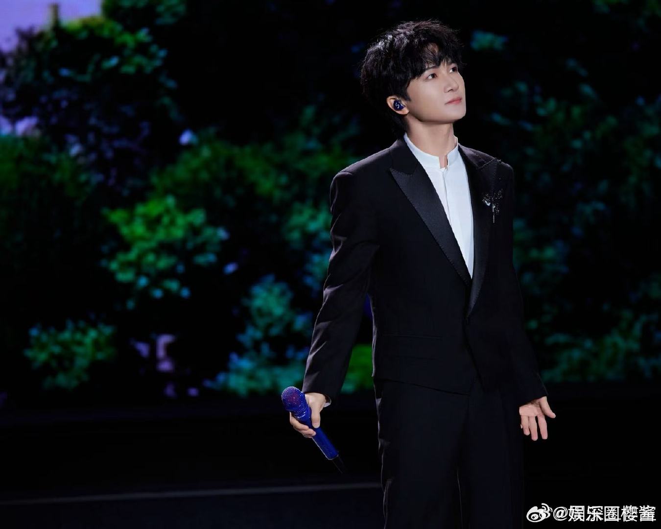 周深歌声里的四渡 电影四渡今年是长征胜利九十周年，伴着周深的歌声回望四渡赤水，字