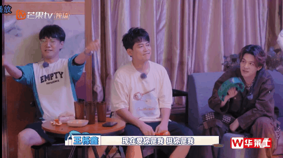 #厚米团复刻春晚像你这样的朋友# 院人来快乐老友记这两期，含《像你这样的朋友》量