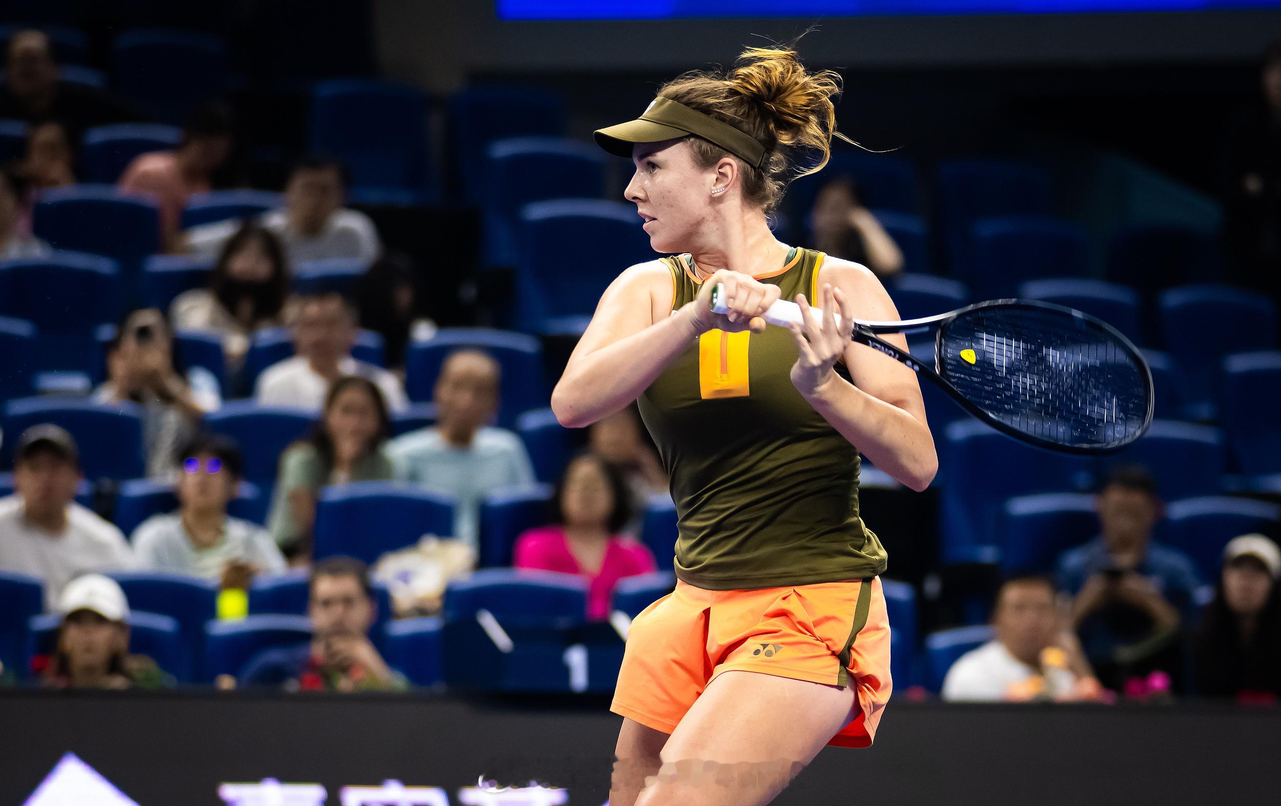 YONEX与网球 【首获WTA1000赛女单亚军，诺斯科娃在北京遇见更好的自己】