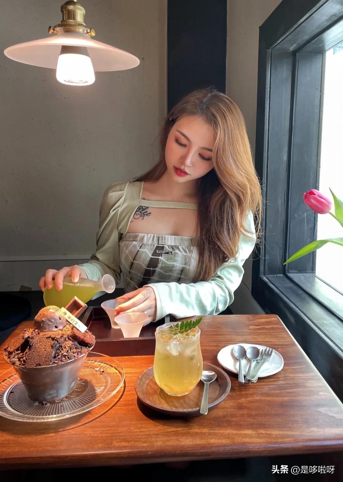 美丽的村花