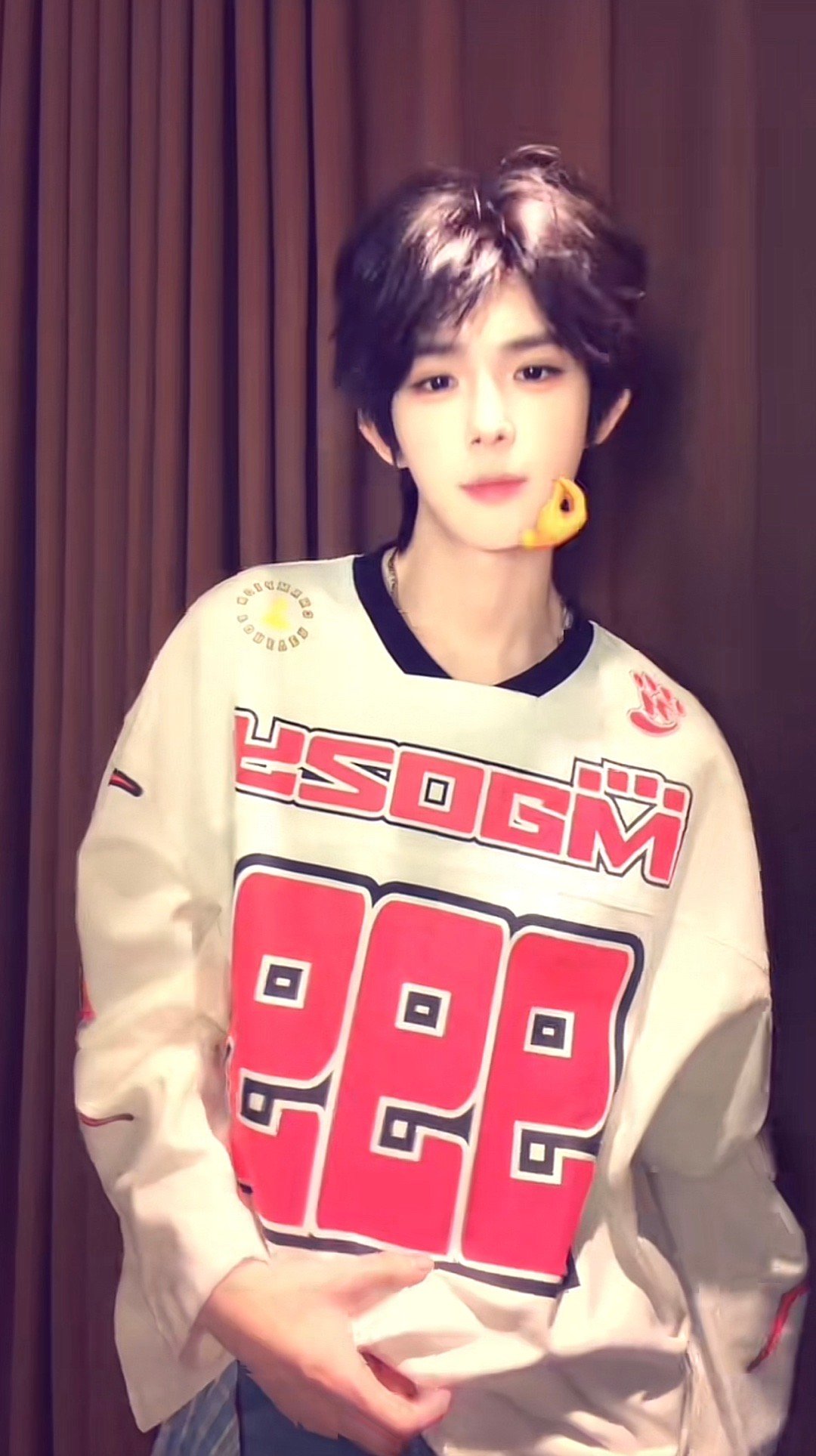 我咋就看不够呢 昨天晚上看了不知道多少遍 今天早上又一直看 好喜欢好喜欢啊啊啊 