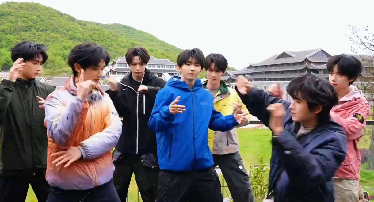 时代少年团的520视频520营业的时代少年团520营业的时代少年，时代少年团的5