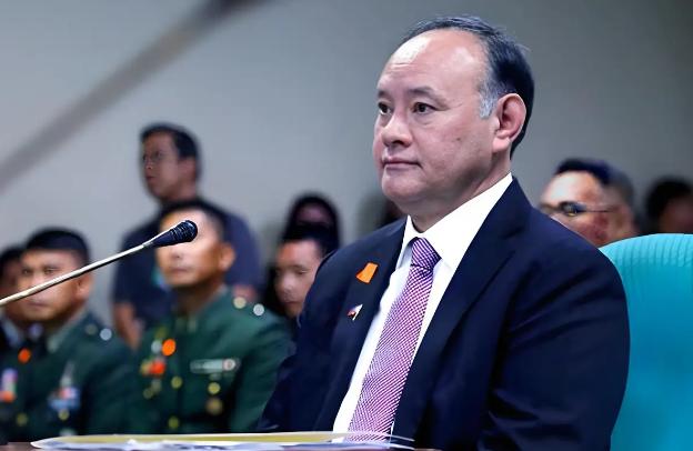 四次背叛，“三姓家奴”菲律宾国防部长，比想象的更加丑陋！

在东南亚政坛里，找不