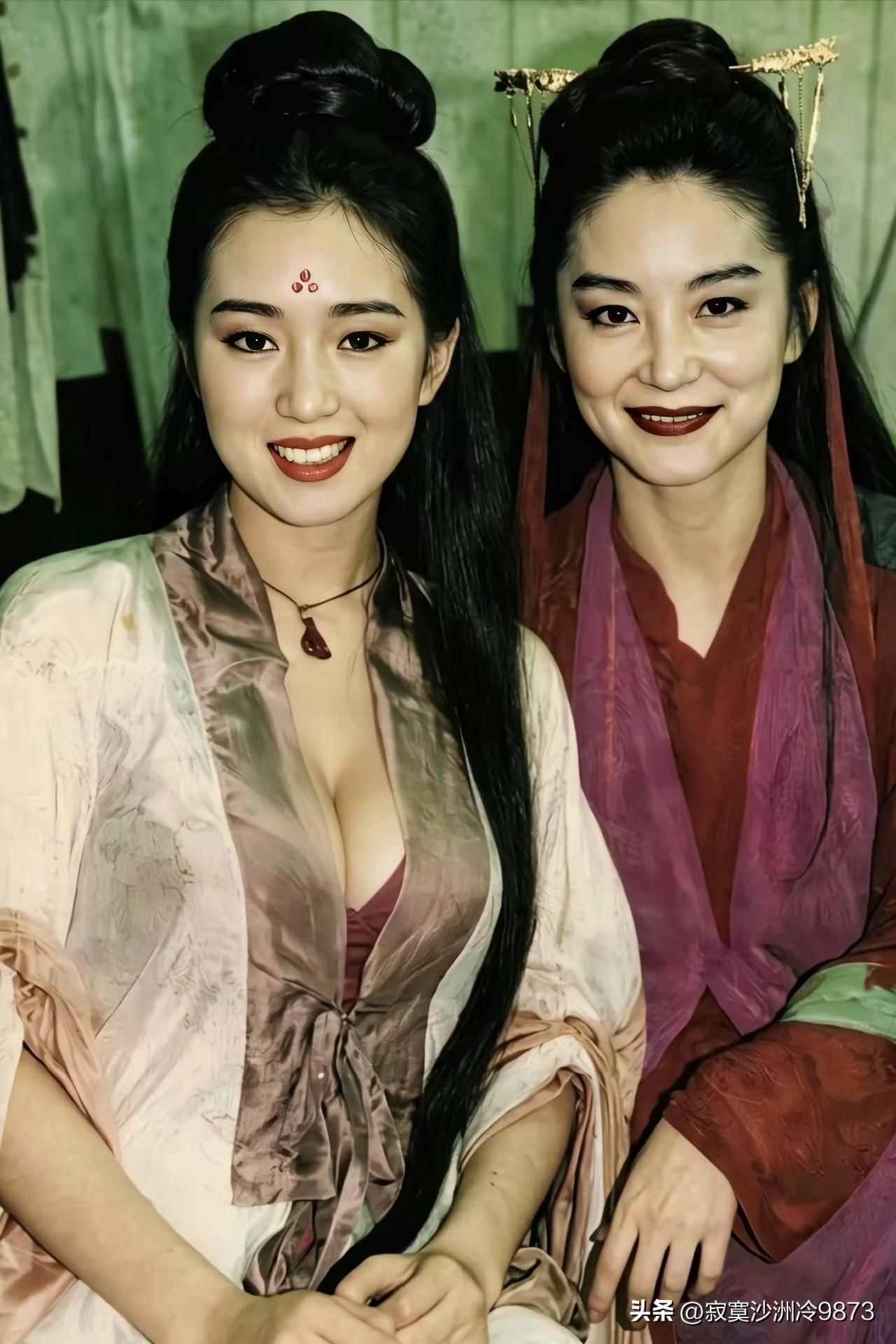巩俐与林青霞古装罕见同框，都是出于山东的大美女，不过这次选巩俐！
华竟巩皇的实力