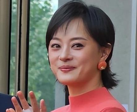 孙俪近期出席的线下活动，是 2026年10月30日 在上海淮海中路755号优衣库