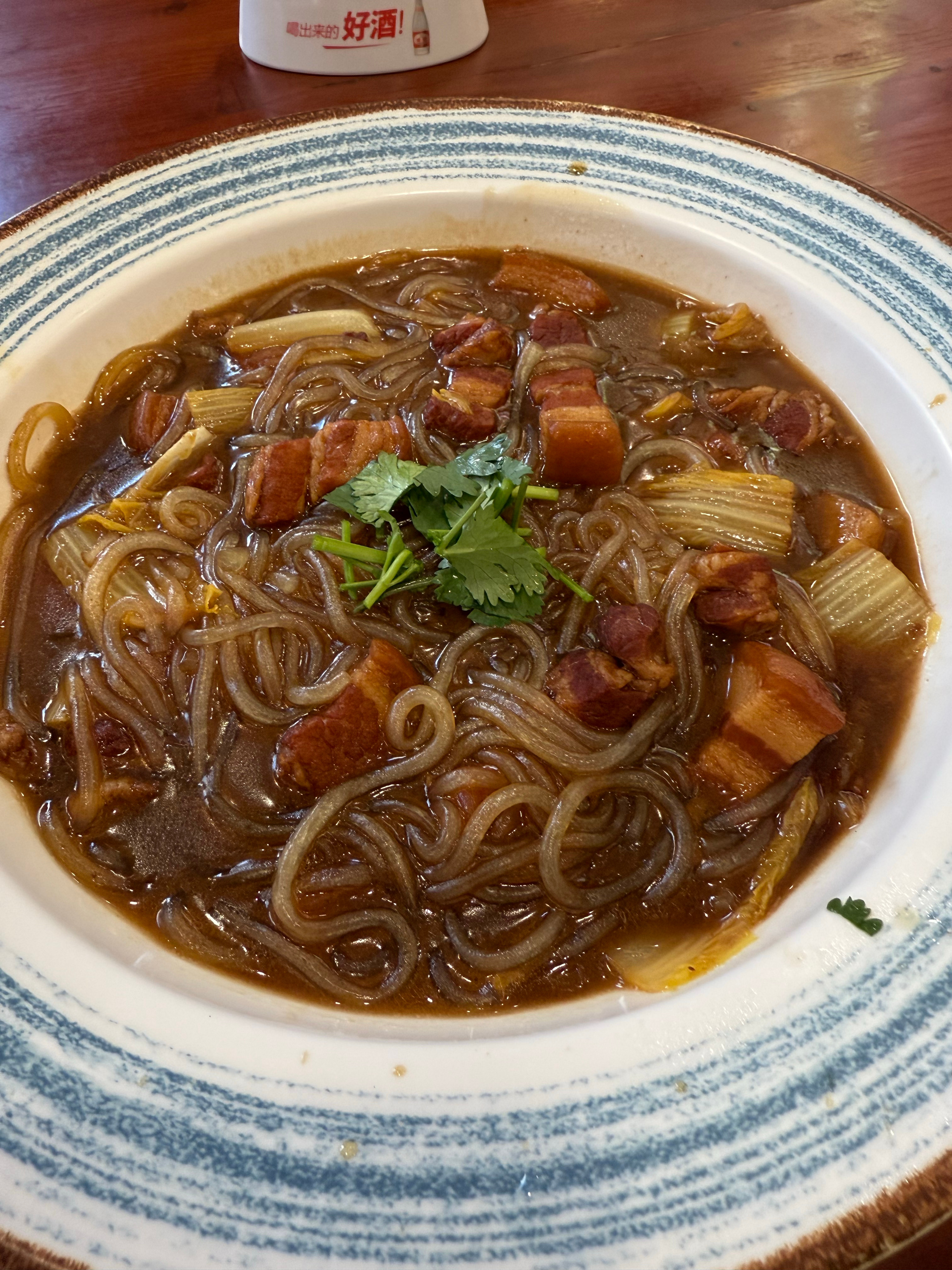 牛其林  猪肉炖粉条，感觉不是太地道 