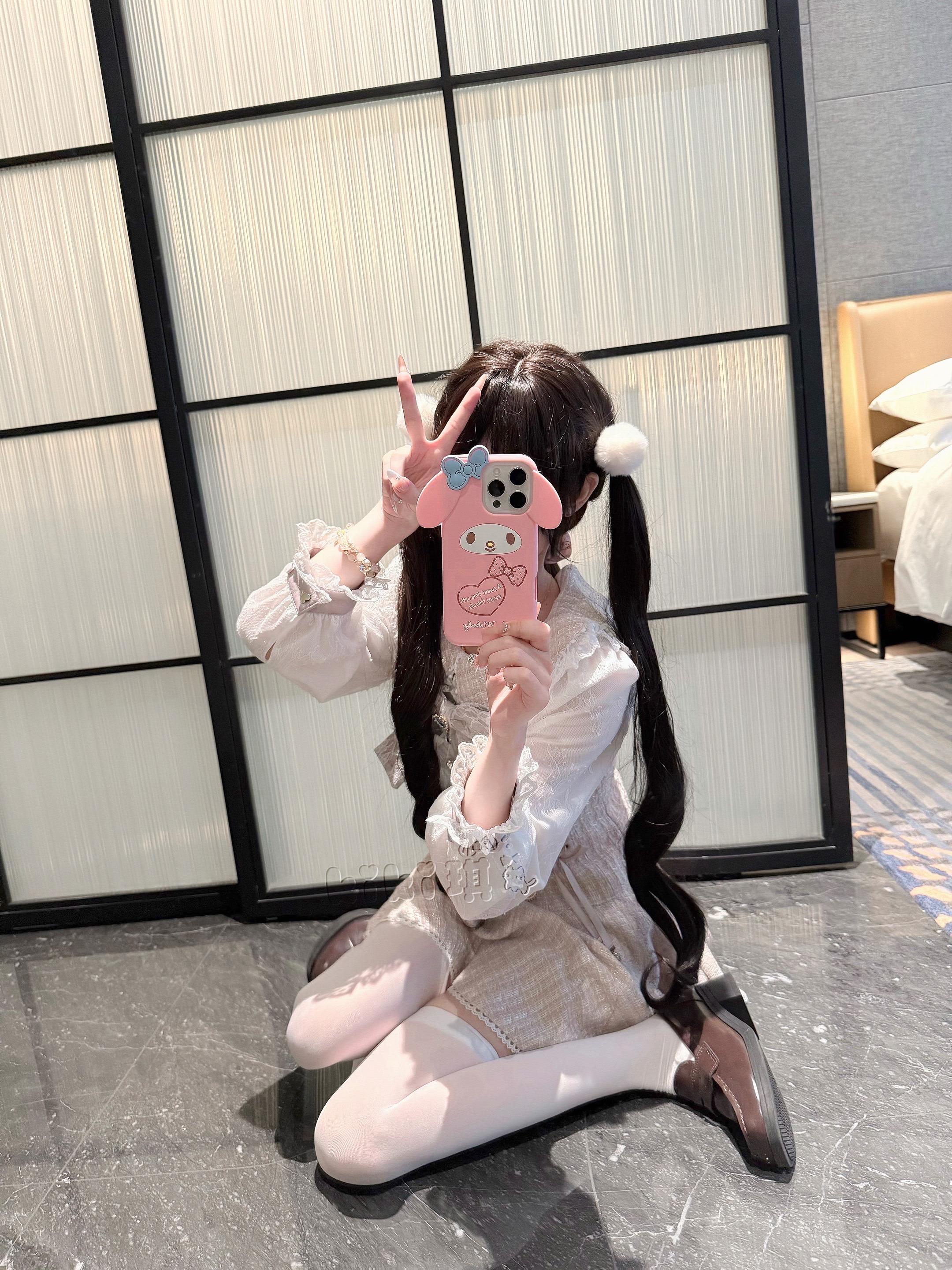 我们之间到底是不是可以吃醋的关系。如果不可以，那来点酱油呢?芥末呢?蛋...