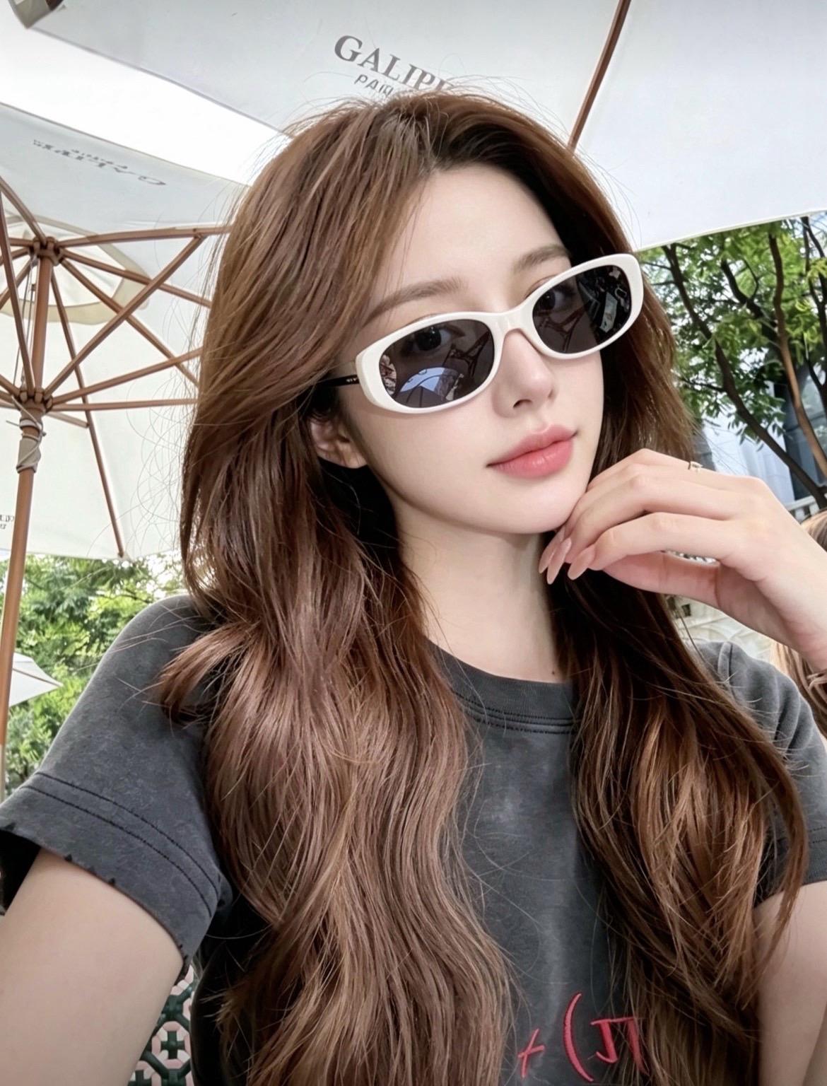 🕶️cool.
