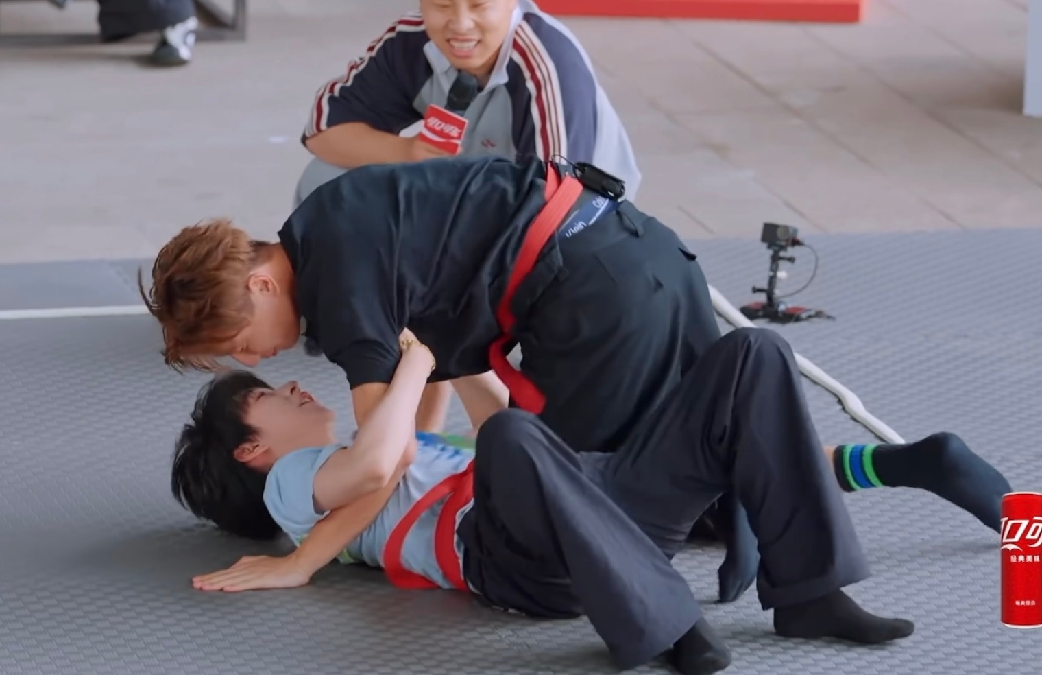 好那个呀… 