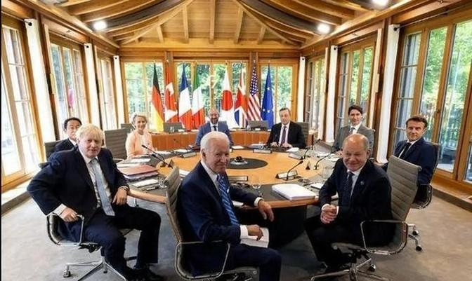全球公认的七大发达国家，排在首位的就是美国，然后是英国、法国、日本、加拿大、意大