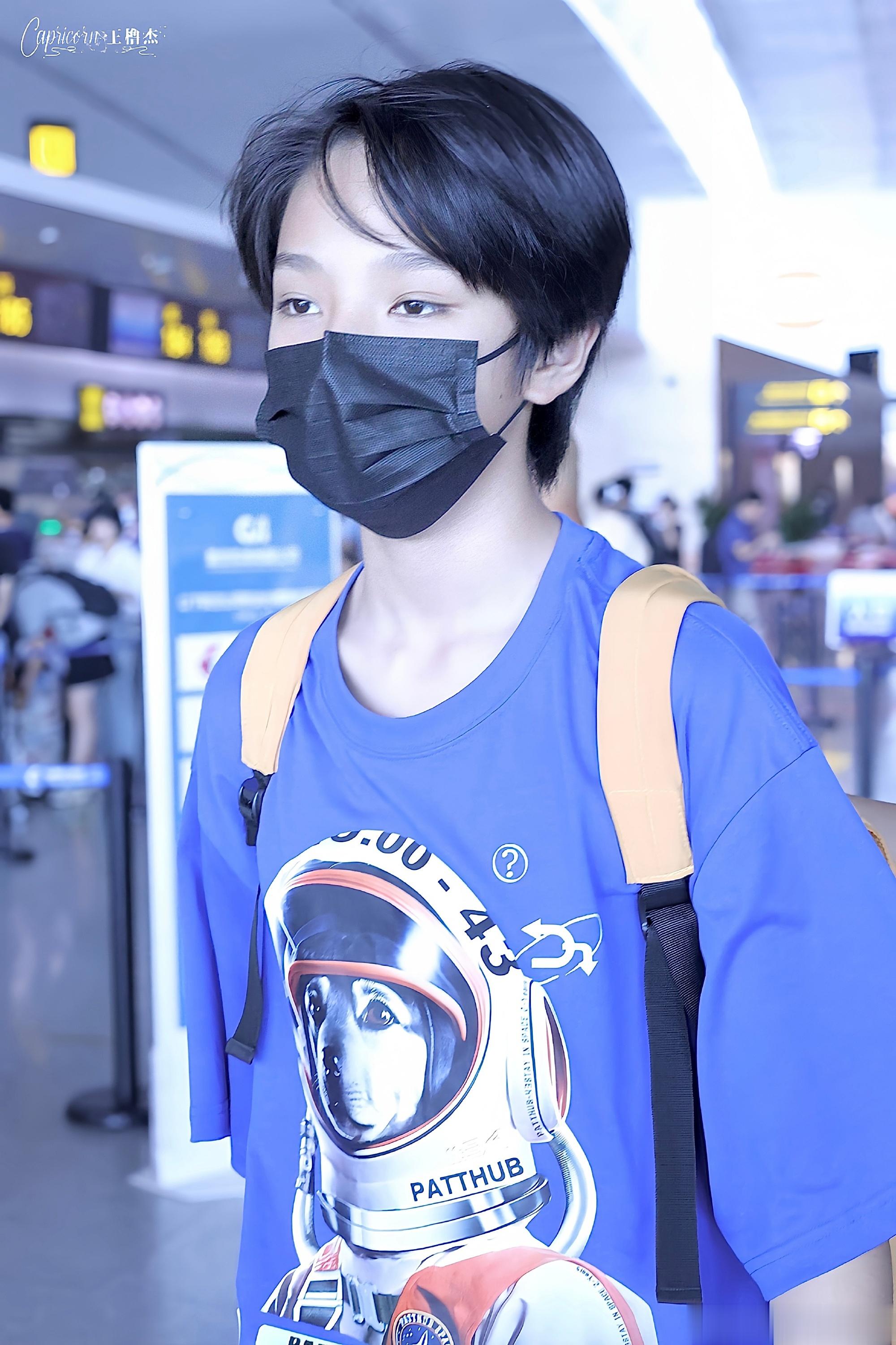 #王橹杰[超话]##王橹杰 劈波斩浪# wlj#王橹杰 全力以赴 朝梦出发# w