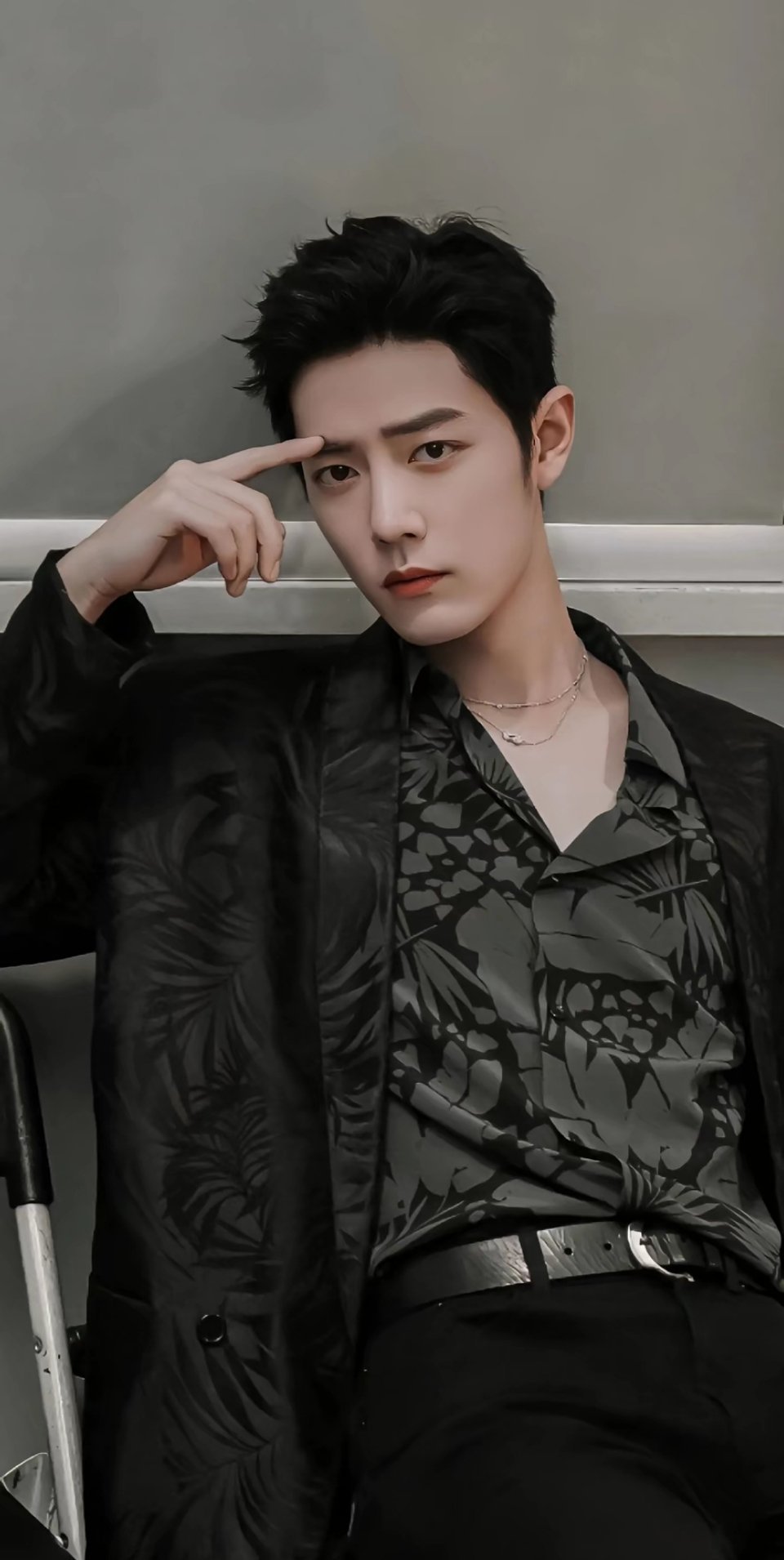 肖战肖战盛阳肖战玉骨遥 “爱像圆周率 无限不循环 就像我爱你”“Love is 