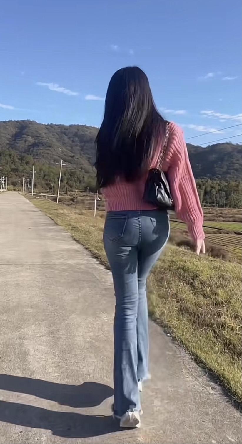 别怕路远，只怕志短；别怕事难，只怕偷懒。