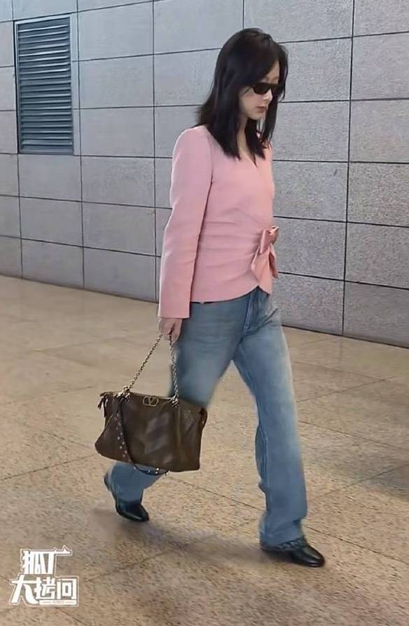 感谢杨紫治好了我的容貌焦虑和身材焦虑🙏🏻 