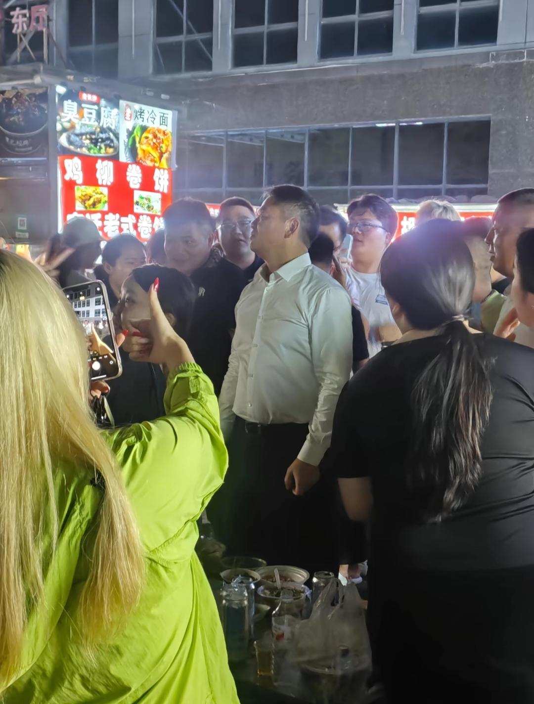 大丈夫当如是也，东哥确实很赞！👍🏻👍🏻👍🏻