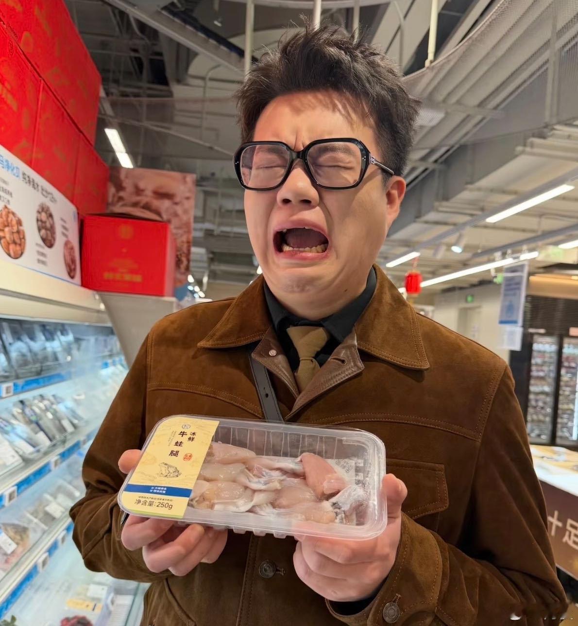 酷滕狼人杀怎么可能跟谁玩都一样 真的要被酷滕笑晕了！来桃花坞狼人杀第一局就惨遭淘