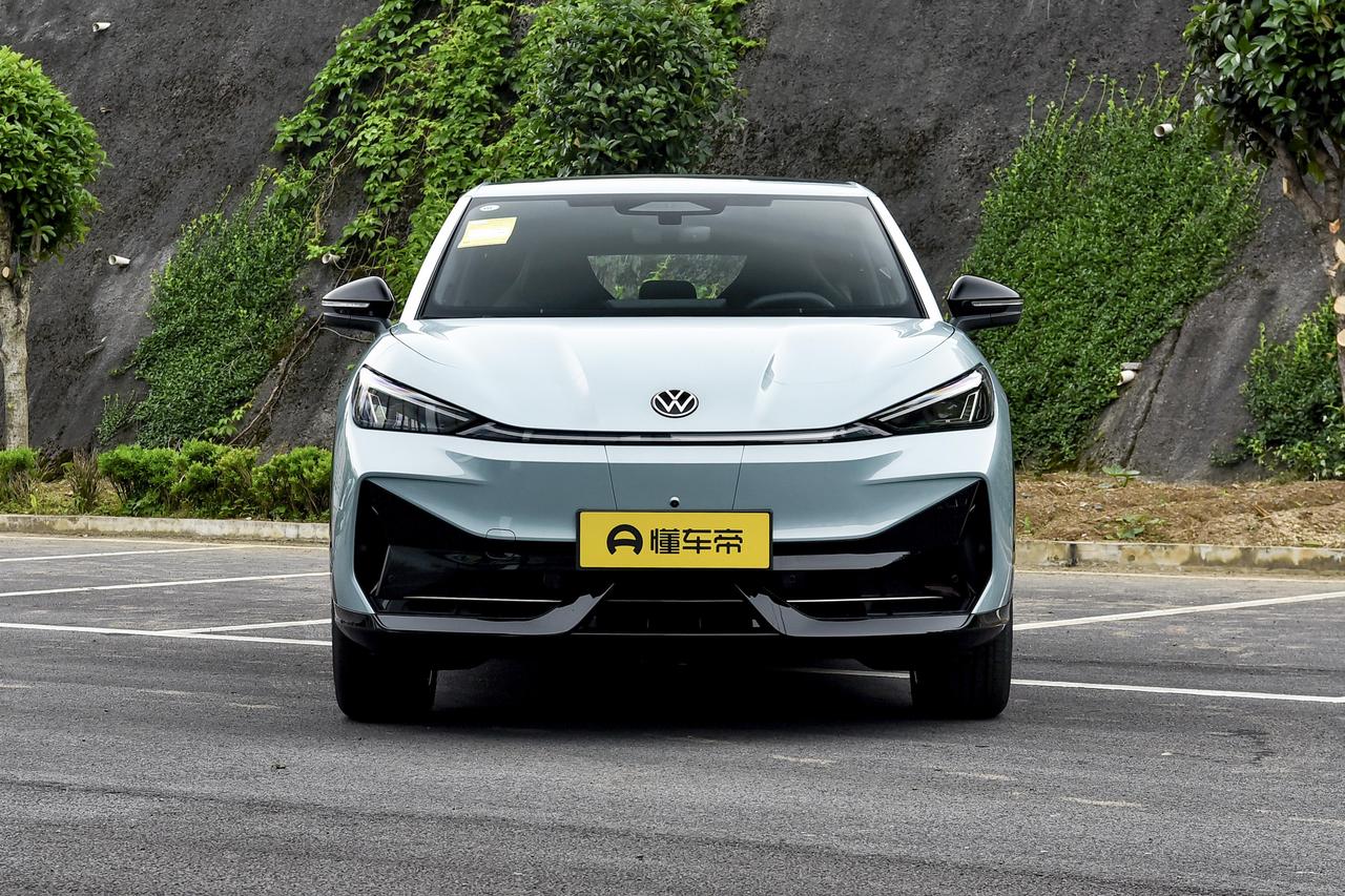 近日获悉，新款与众06将于5月23日上市，同步推出与众07，现款售价18.99-