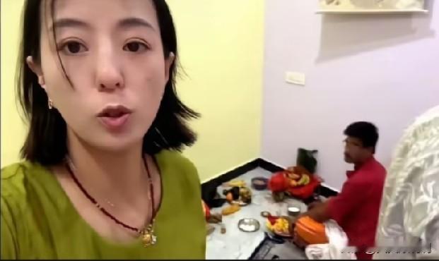 最近，一条关于网红丹丹的消息在网络上引起了热议，丹丹的小黄车会受到如此多的质疑和