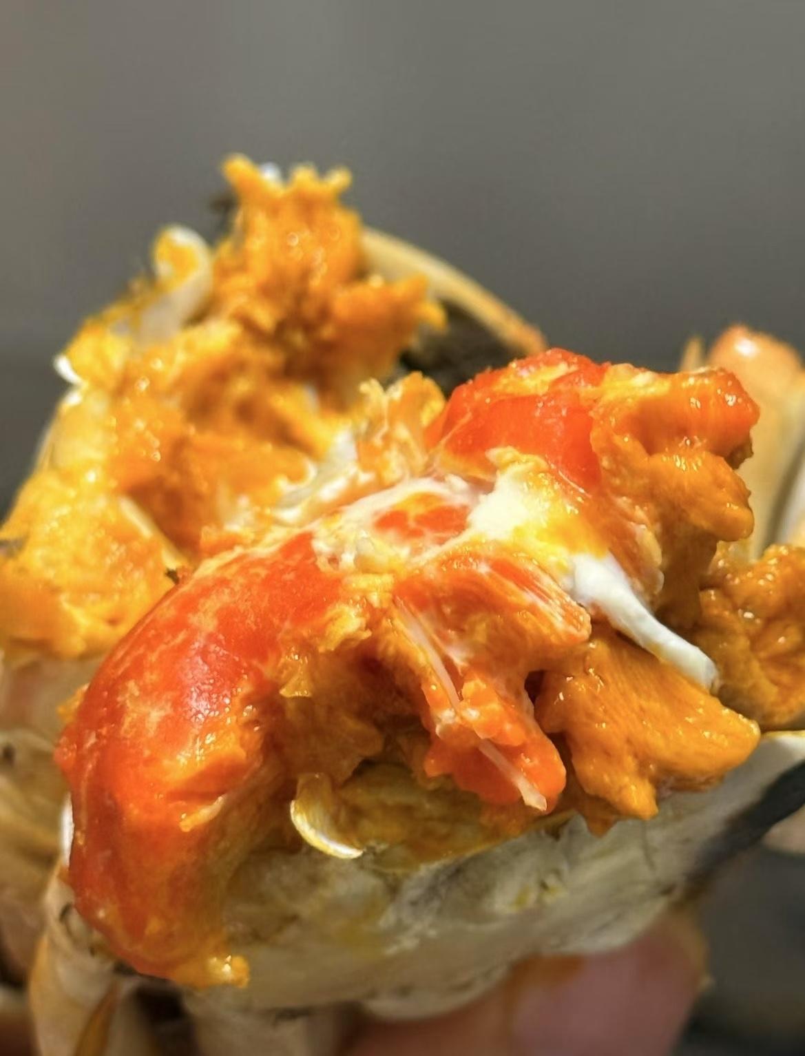 大中午的吃红膏🦀️这就是我在杭州的意义 