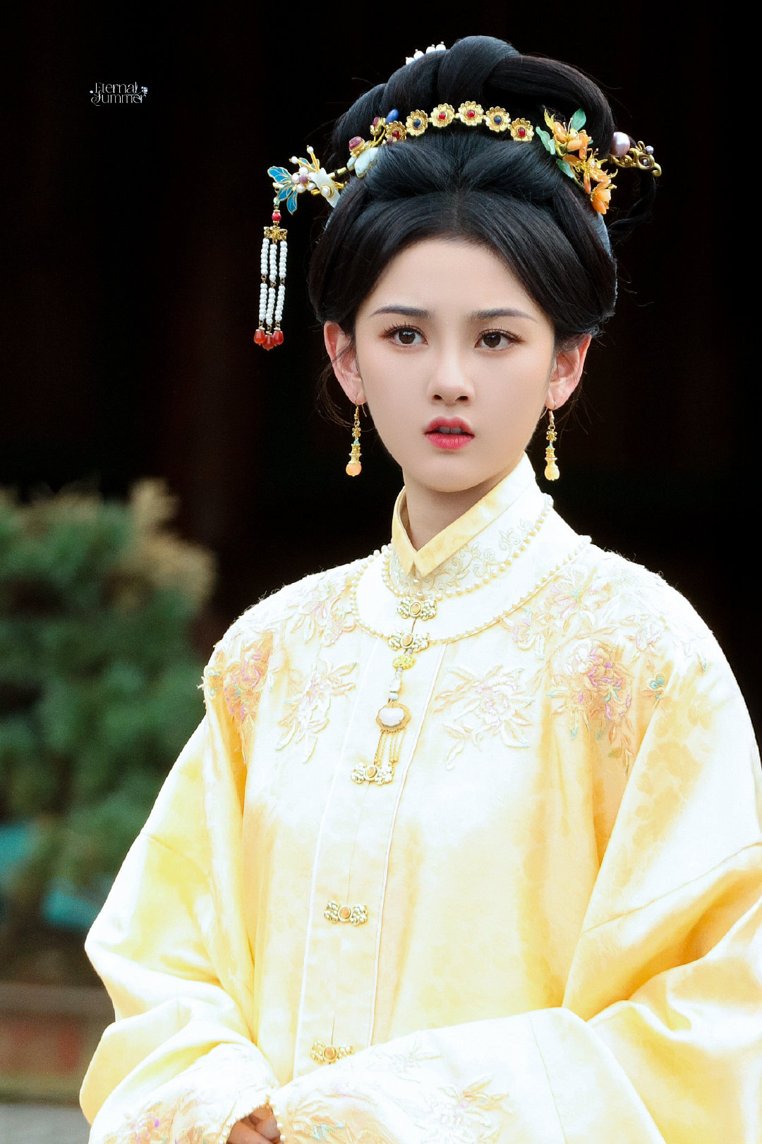 宋祖儿表妹万福黄衣造型宋祖儿表妹万福黄衣路透 宋祖儿表妹万福黄衣路透[流鼻血][