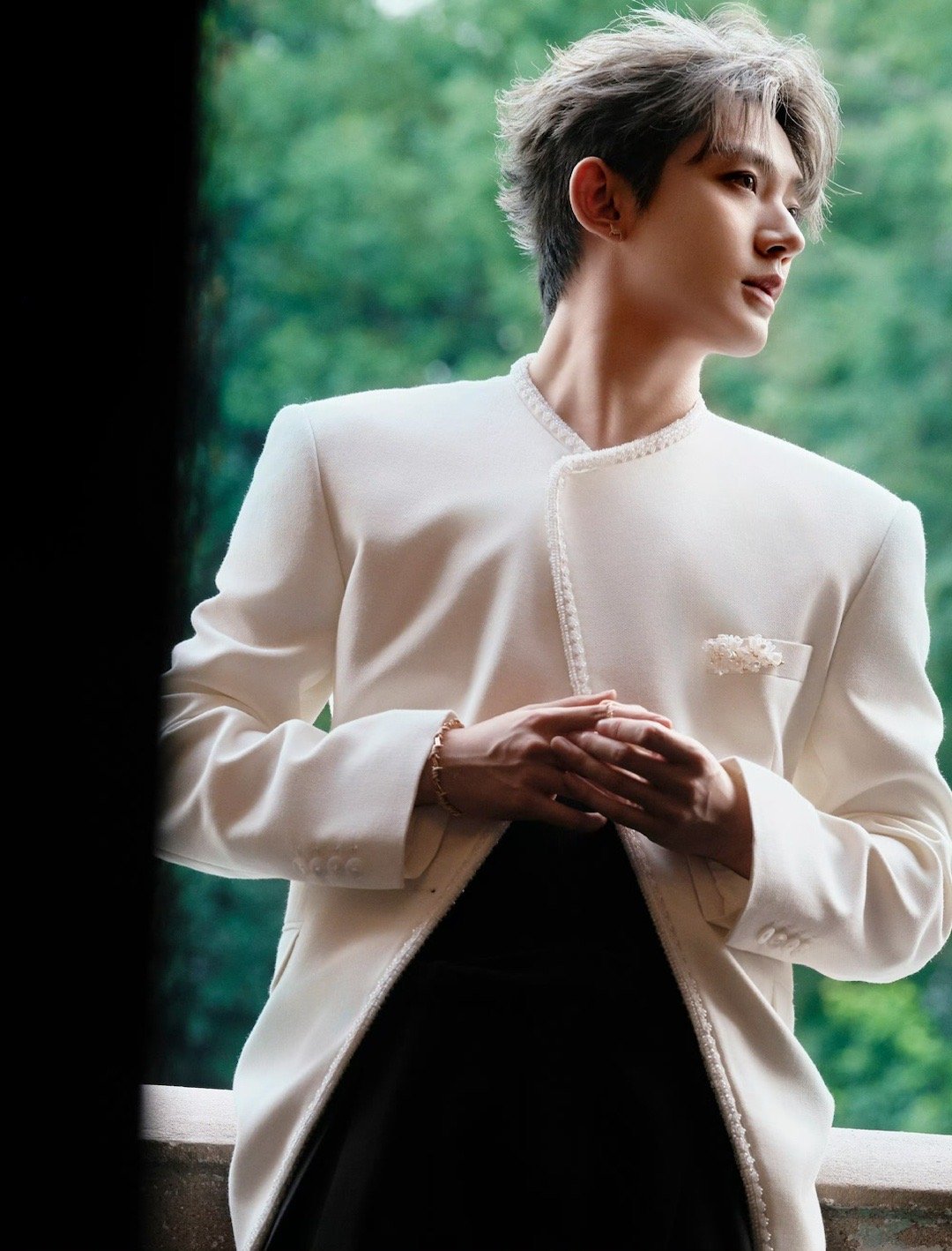 邓为飞吻粉丝 💎邓为潘婷奢护代言人 与其被定义，不如自定义。敢于尝试，表达自我