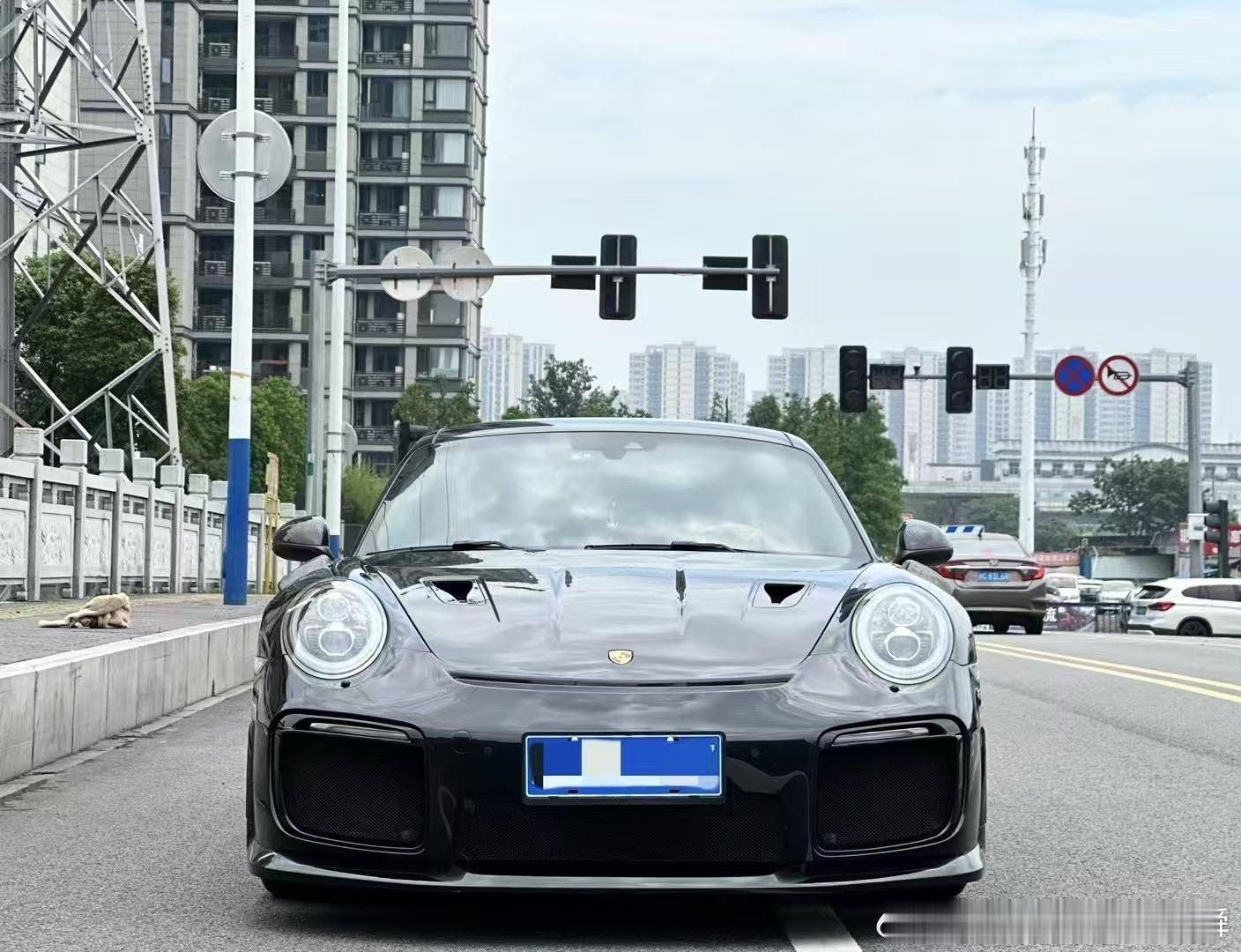 极品991.1 turbo s 2万km​原漆！贴地飞行器 2014上牌价格99
