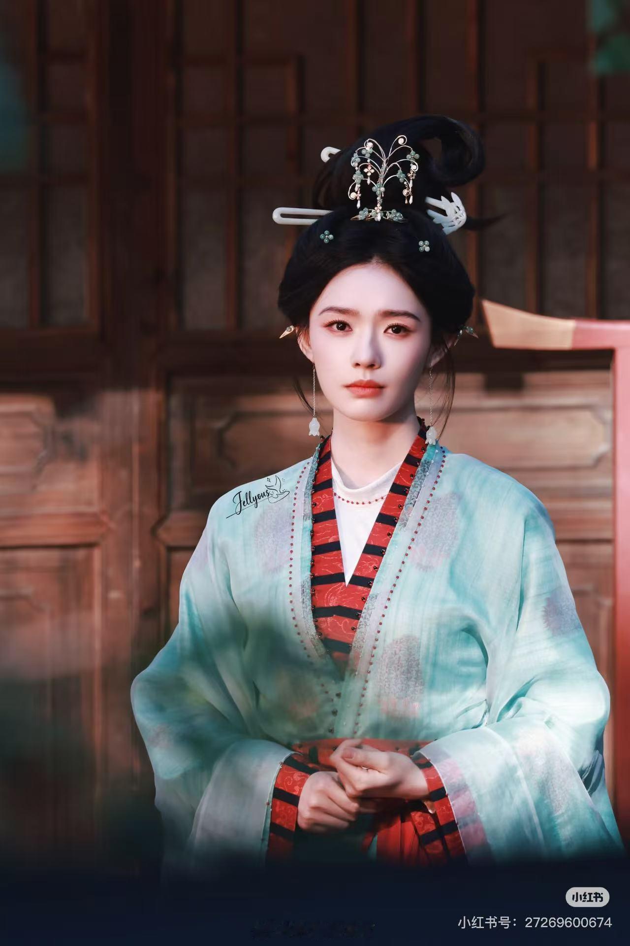 林允归鸾路透状态林允归鸾路透很好看啊啊！造型太好看了，这个剧我感觉是颜值盛宴，我