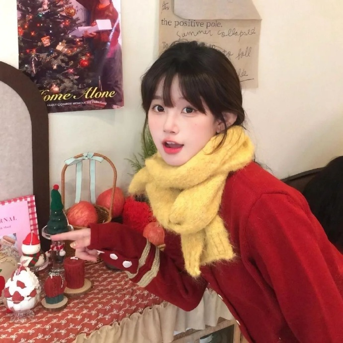 被这段话骂醒了：要么努力到出类拔萃，要么就懒得乐知天命，最怕你见识打开了，可努力