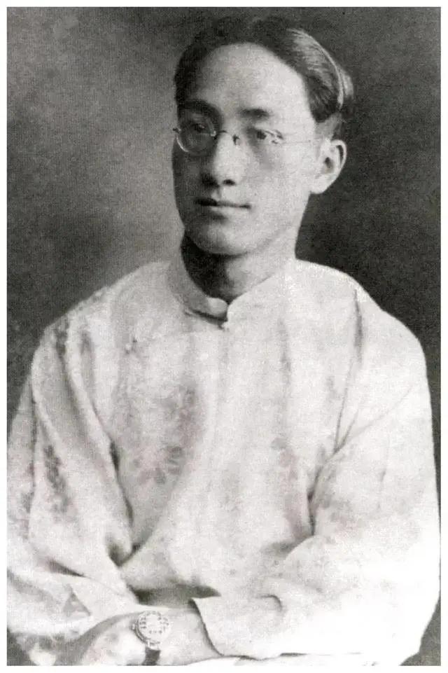 1988年，张幼仪在纽约去世，墓碑上刻苏张幼仪，晚年提起徐志摩：他使我得到解脱
