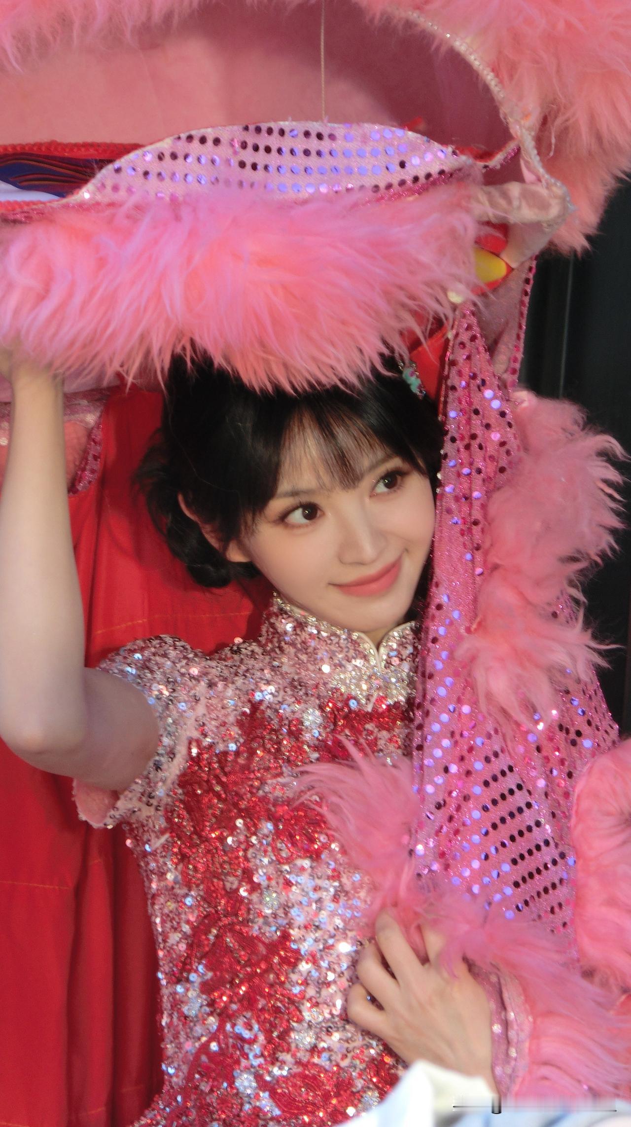 田曦薇分享图片