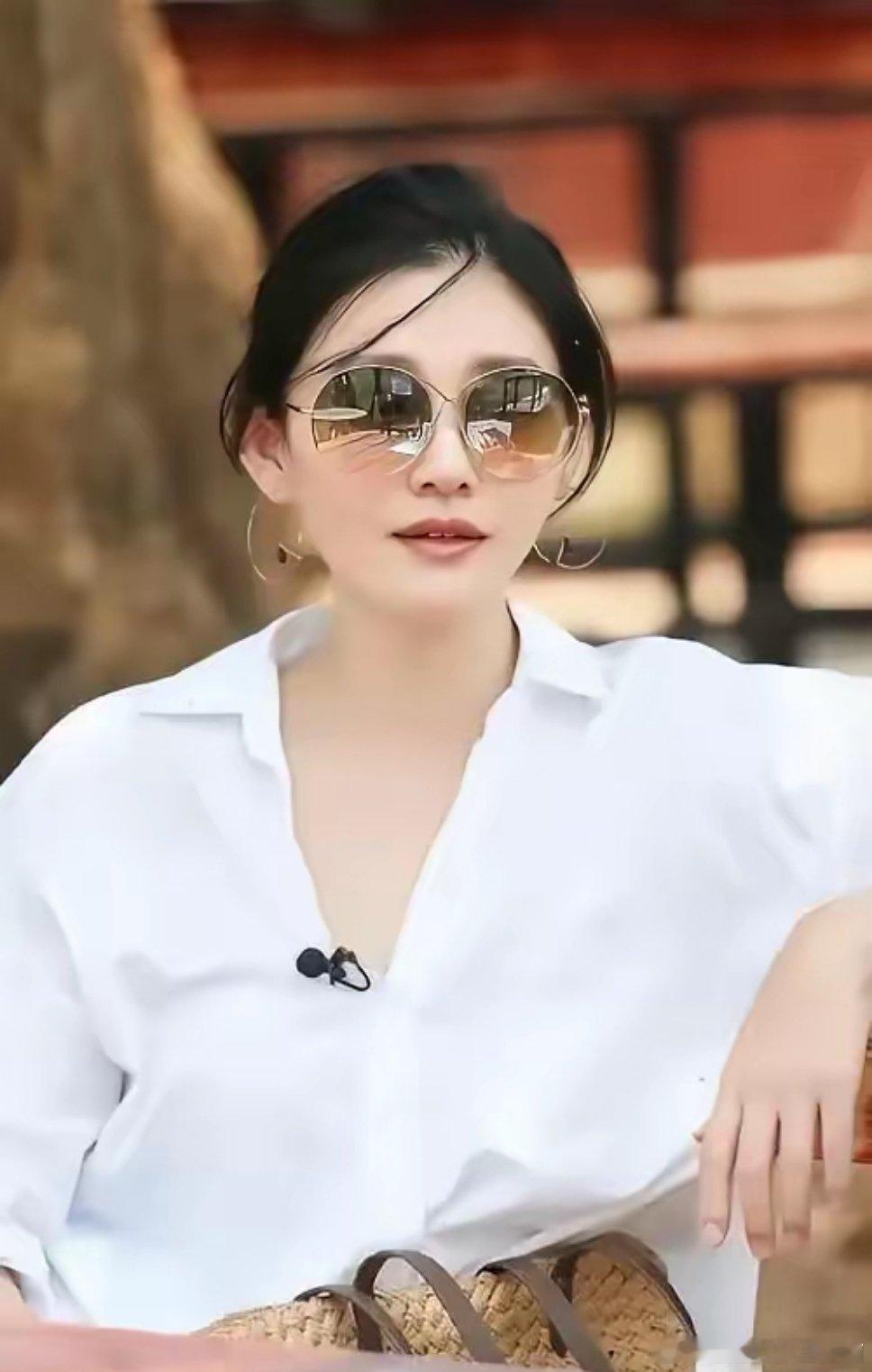 大S深夜神操作，一纸声明告别官司战！真相嘛，咱们节目见，毕竟，频繁上法庭，女神光